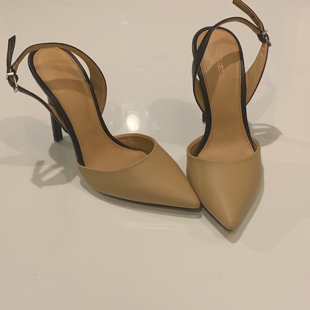 Slingback Pumps